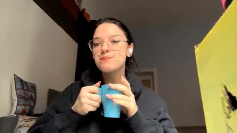 Leila online show from January 19, 10:19 am