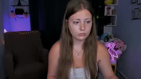melani_bumm online show from September 9, 7:41 am