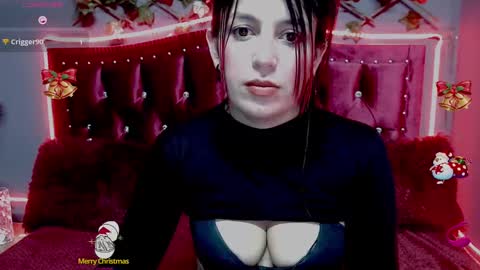 Snapshot of melani_cute01 chatting on December 21, 1:47 am melani_cute01 online show from December 21, 1:47 am