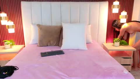 melani gb online show from September 30, 2:05 am