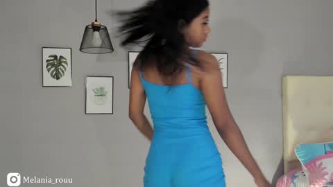 Snapshot of melania_rousse chatting on December 21, 12:38 pm melania_rousse online show from December 21, 12:38 pm