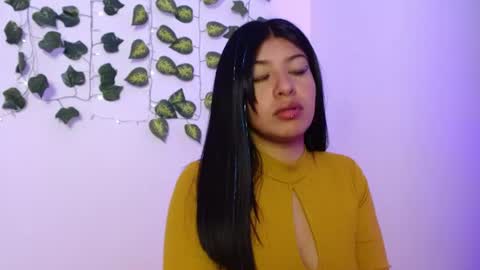 melanie online show from June 11, 11:03 pm