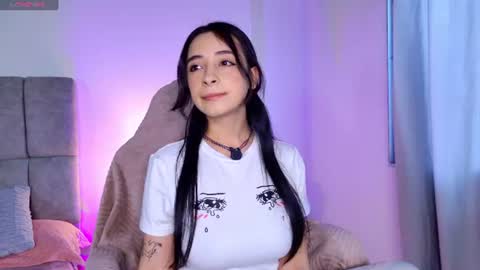 Melanie online show from August 3, 11:26 am