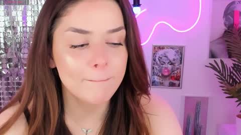 melanie__neal online show from May 14, 7:26 am