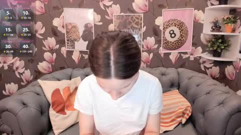 Melanie online show from May 23, 8:29 am
