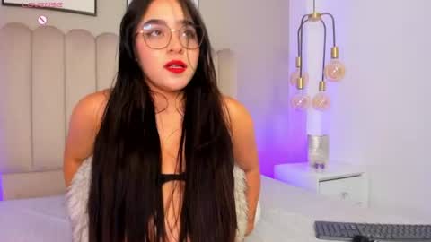 Melanie online show from July 26, 1:36 am