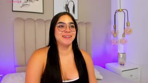 Melanie online show from July 26, 7:32 pm