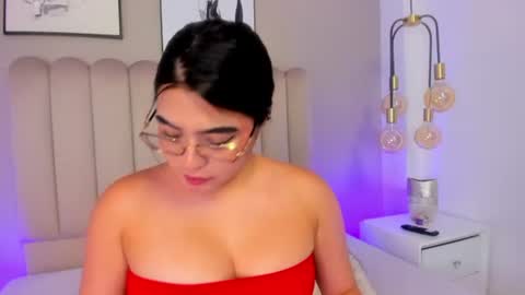 Melanie online show from July 28, 1:23 am