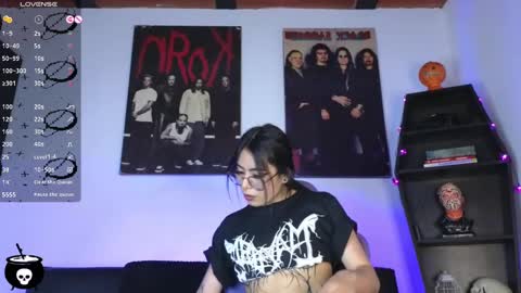 Mel online show from January 30, 2:38 am