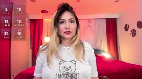 Melanie online show from September 29, 9:30 pm