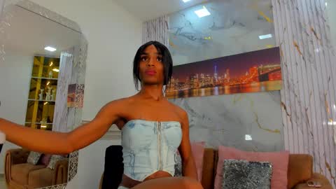 MELANIE online show from February 19, 5:47 am