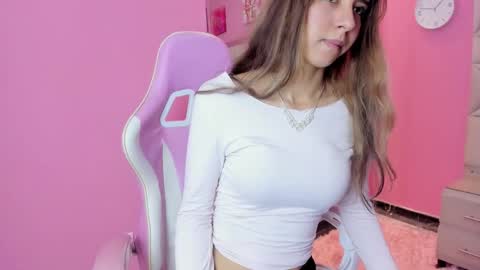 Snapshot of melanie_watson0 chatting on March 11, 1:28 pm Melanie online show from March 11, 1:28 pm