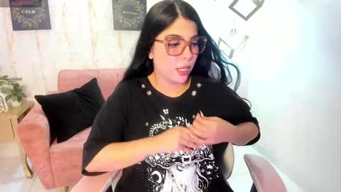 melaniegrayx online show from March 3, 2:15 pm