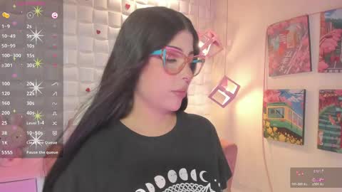 Snapshot of melaniegrayx chatting on May 14, 2:46 pm melaniegrayx online show from May 14, 2:46 pm