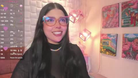 Snapshot of melaniegrayx chatting on June 5, 2:34 pm melaniegrayx online show from June 5, 2:34 pm