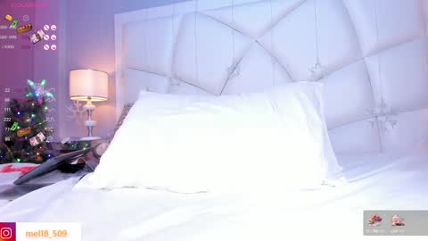 Snapshot of melanieklaus chatting on December 16, 6:05 pm Melanie online show from December 16, 6:05 pm