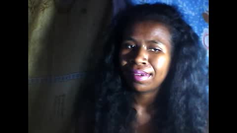melanih online show from February 3, 8:24 am