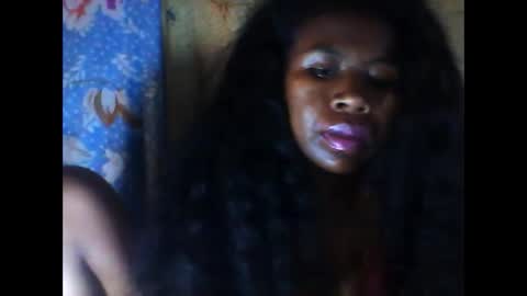 melanih online show from February 27, 1:49 pm