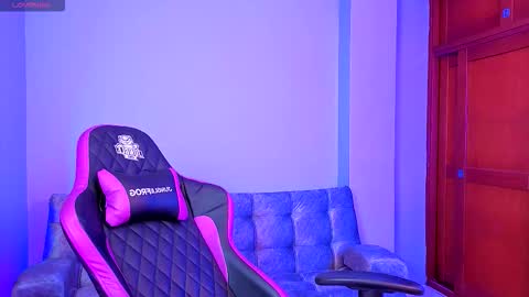 melanimorgan1 online show from January 10, 4:47 am