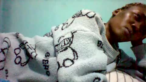 melaninndriping online show from December 4, 7:44 pm