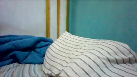 melaninndriping online show from December 5, 12:14 pm