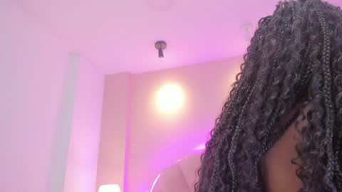 Melanie online show from October 12, 3:38 am