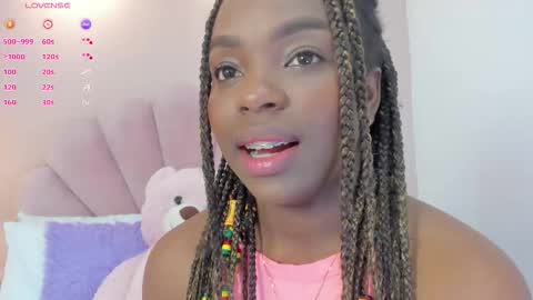 Melanie online show from December 19, 4:08 am