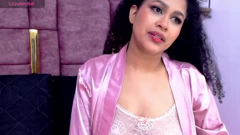 LAURA online show from October 4, 12:58 pm