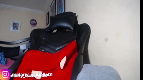 melany online show from December 6, 4:28 pm