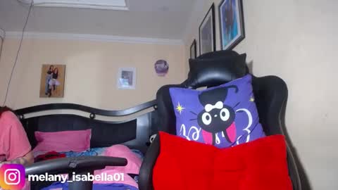 melany online show from December 7, 5:37 am