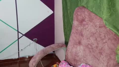 Snapshot of melany_isabella chatting on July 8, 1:32 am melany online show from July 8, 1:32 am
