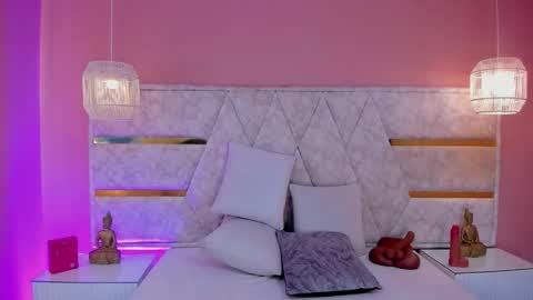 Melany Rouse online show from March 21, 11:59 am