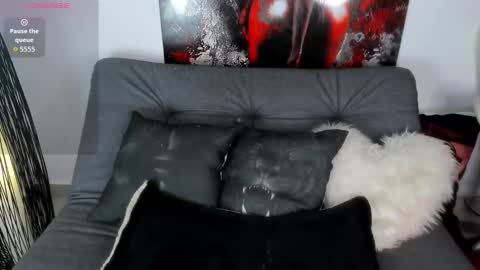 Snapshot of melanyangel99 chatting on November 27, 2:57 am melany online show from November 27, 2:57 am