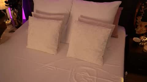 Snapshot of melanyass chatting on March 22, 5:00 am Mellanya online show from March 22, 5:00 am