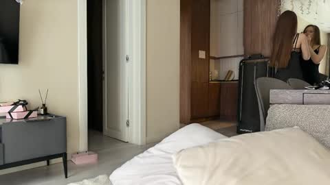 Snapshot of melanybunny chatting on May 9, 2:44 pm Adel online show from May 9, 2:44 pm