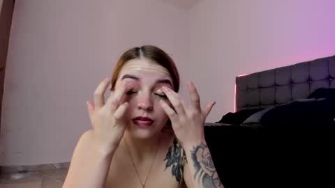 Snapshot of melanyjhonson_45 chatting on February 28, 9:25 am melany online show from February 28, 9:25 am