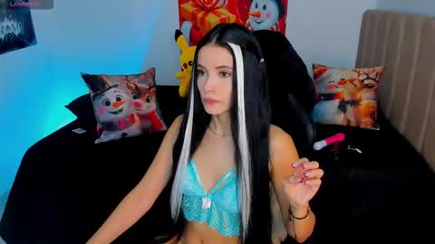 melanyrouse1 online show from December 22, 8:39 pm