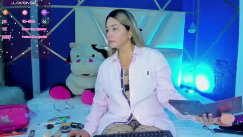 Melany  online show from March 3, 12:37 pm