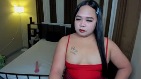 Snapshot of melayfoxx chatting on April 8, 1:00 pm melayfoxx online show from April 8, 1:00 pm