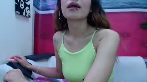 melhiza online show from December 23, 3:23 pm