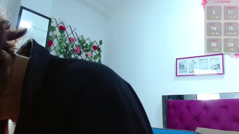 Snapshot of meli_taylorx chatting on February 4, 12:29 am Azul online show from February 4, 12:29 am