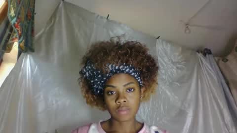 meliana98 online show from October 16, 8:48 am