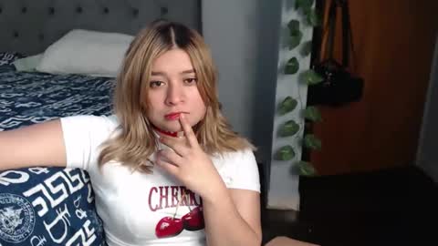 meliinna_xxx online show from December 15, 1:10 am