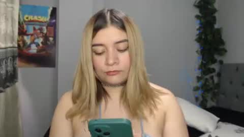 meliinna_xxx online show from February 11, 10:04 pm