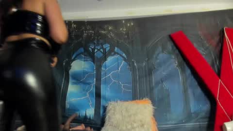 Snapshot of meliizaqueen_ chatting on June 12, 12:48 pm Meliza online show from June 12, 12:48 pm