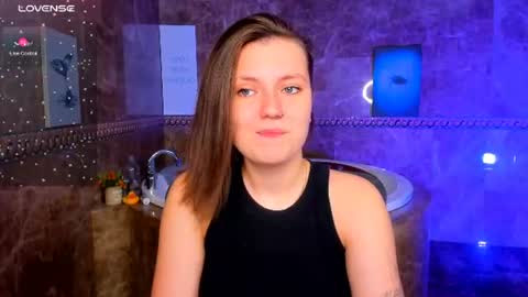 Snapshot of melindat chatting on June 21, 1:08 am Melinda online show from June 21, 1:08 am