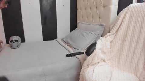 melisa_ss5 online show from November 4, 1:43 pm