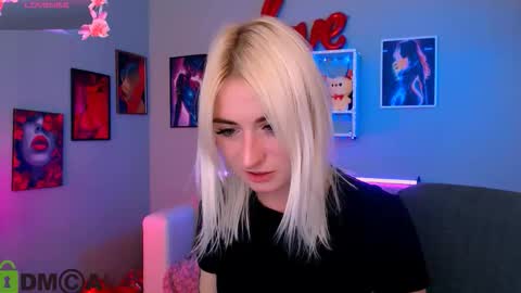 Snapshot of melisa_white1 chatting on March 30, 7:48 pm Melisa online show from March 30, 7:48 pm