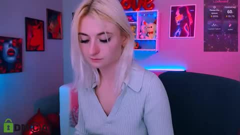 Snapshot of melisa_white1 chatting on March 31, 7:25 pm Melisa online show from March 31, 7:25 pm