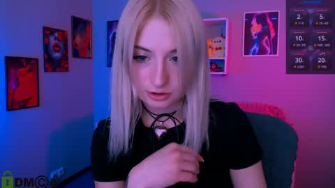 Snapshot of melisa_white1 chatting on May 14, 6:58 pm Melisa online show from May 14, 6:58 pm